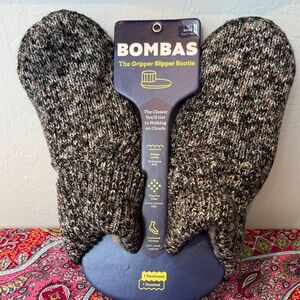 Bombas The Gripper Booties NWT